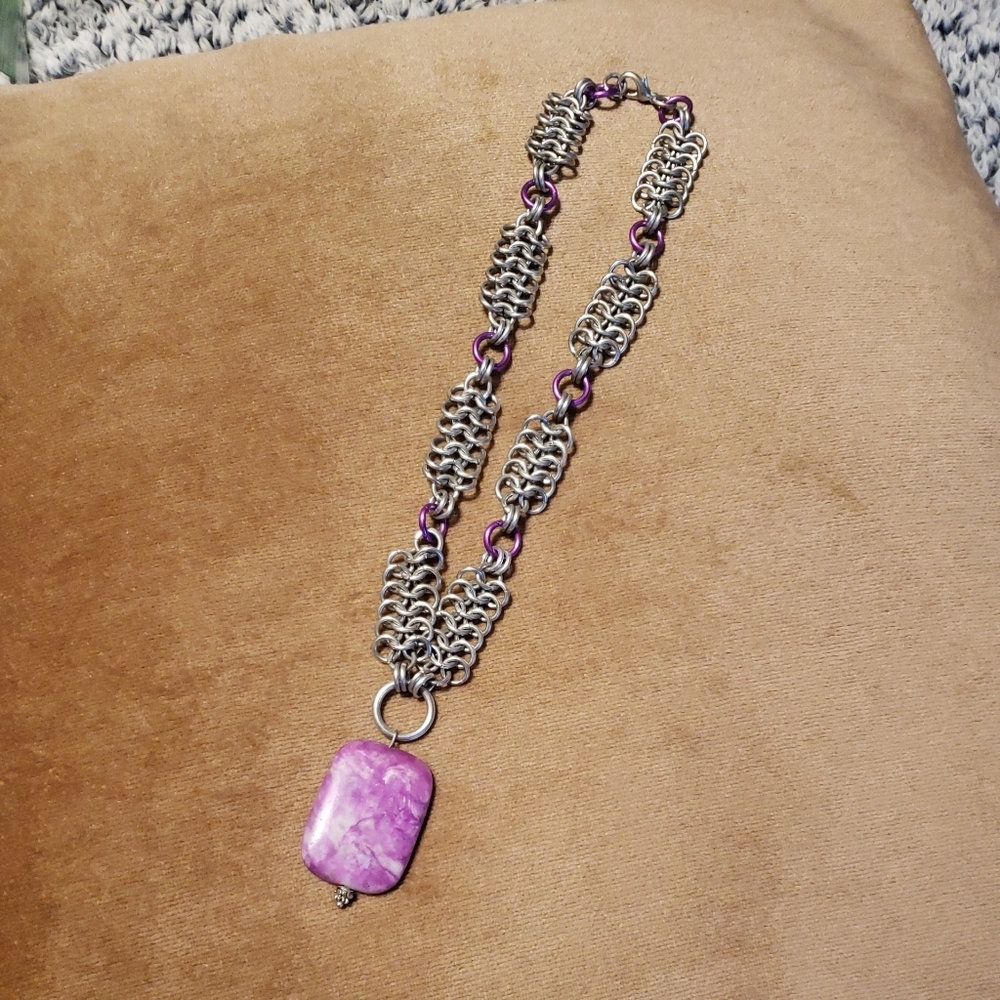 *SOLD* Vintage 90s Necklace - Picture 5 of 10